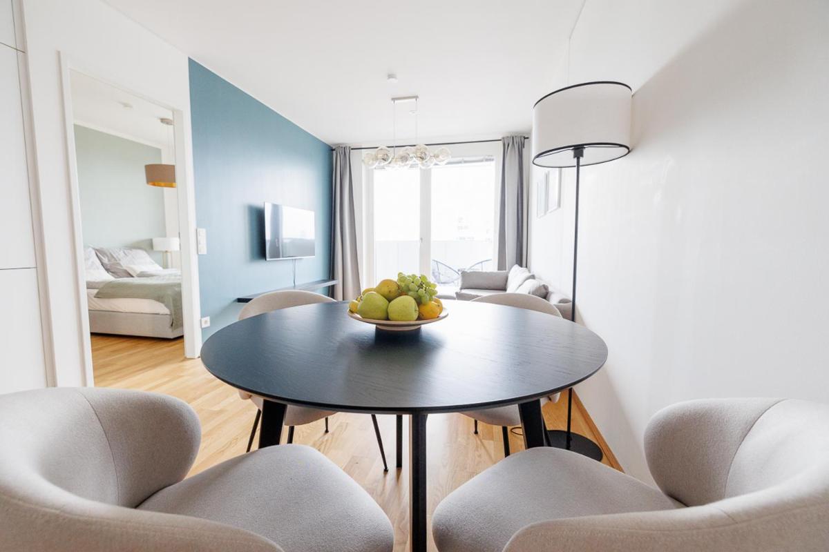 Lovely Apartment In Marina Tower - 10Min To City Center เวียนนา ภายนอก รูปภาพ